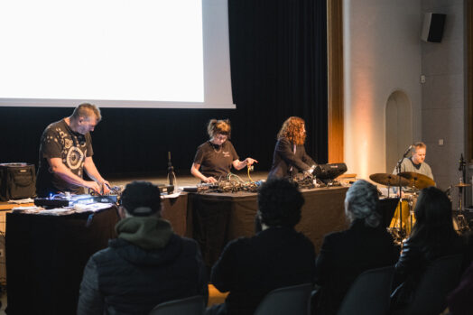 Konzert/Performance TRIPPING ON ELECTRONS © Diagonale / Clara Wildberger