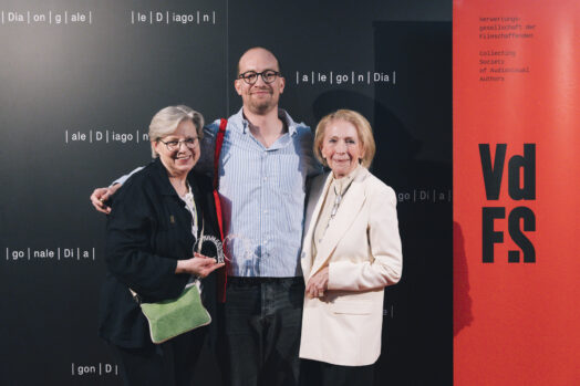 Gabriella Reisinger (AAC) und Liliana Nelska (VdFS) mit Johannes Hoss © Harald Wawrzyniak