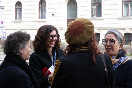 D26_all_my_sisters_kiz_06_72dpi_© Diagonale_LippZahnschirm