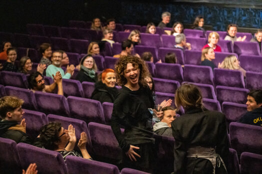 D26_mitundohneSimone_72dpi@diagonale_miriamraneburger_36