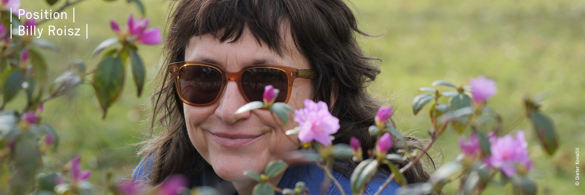 Billy Roisz mit Blumen